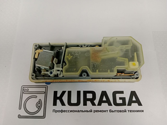 С00144172 Б/у диспенсер для посудомоечной машины Ariston